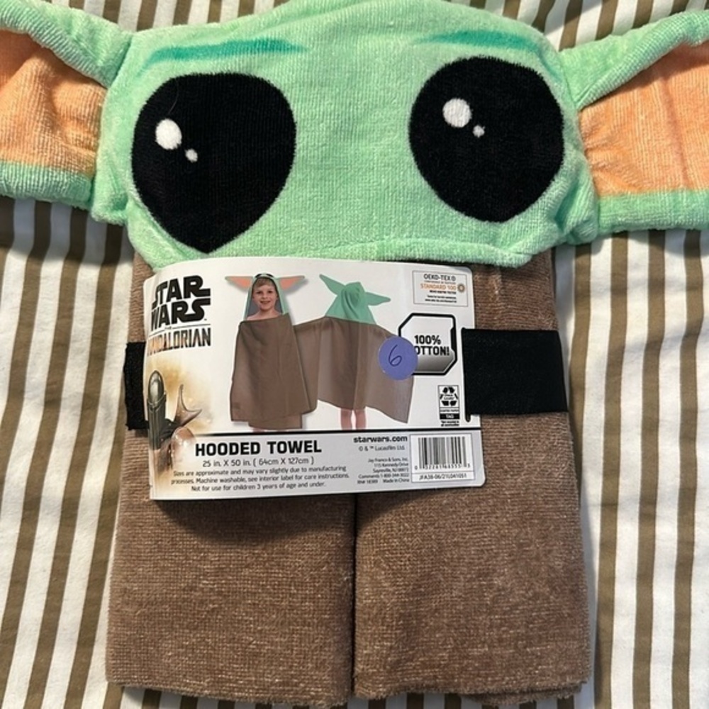 Star Wars hooded towel
